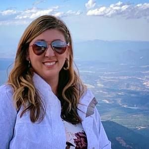 Meet your Posher, Andrea